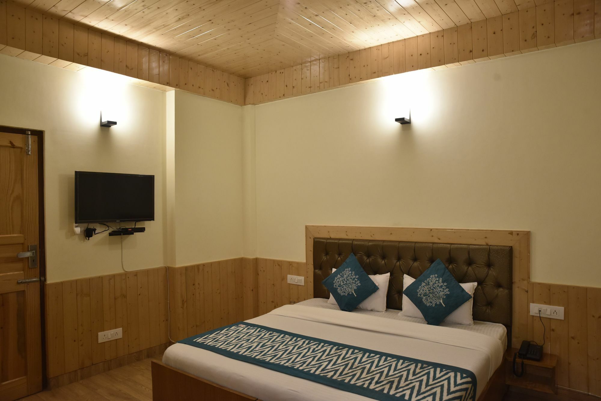 Oyo 10080 Hotel Kufri Ashray Σίμλα Εξωτερικό φωτογραφία