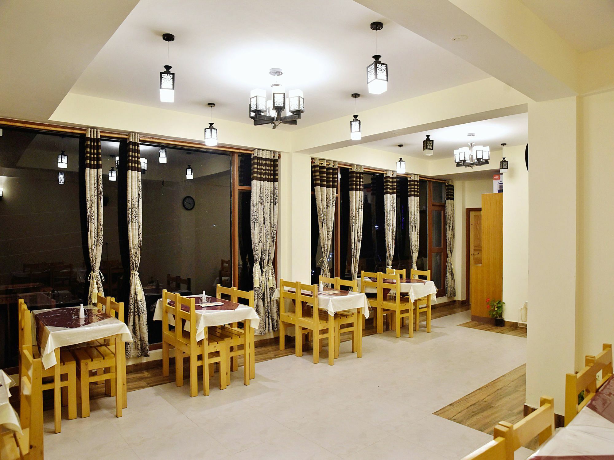Oyo 10080 Hotel Kufri Ashray Σίμλα Εξωτερικό φωτογραφία