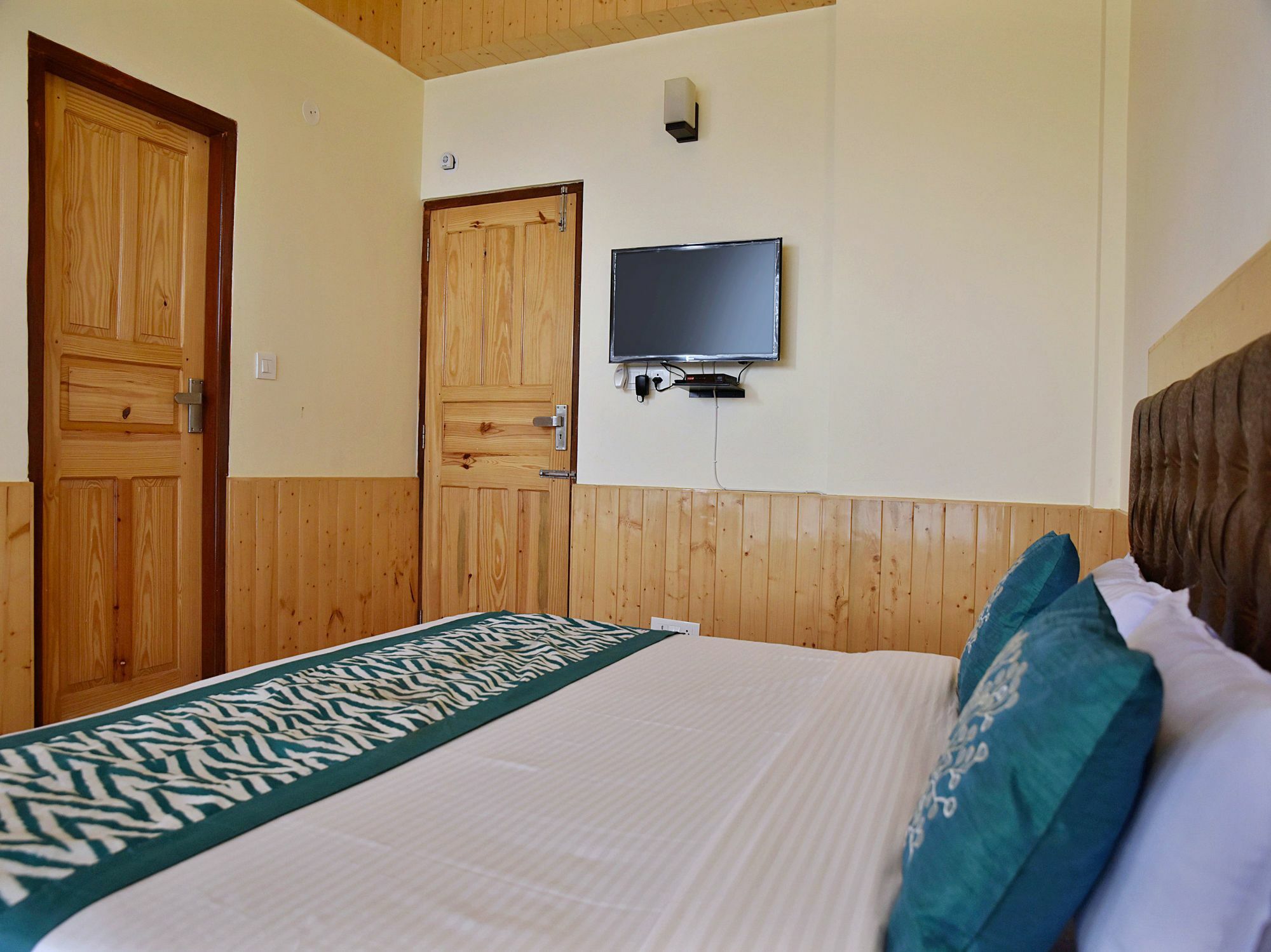 Oyo 10080 Hotel Kufri Ashray Σίμλα Εξωτερικό φωτογραφία